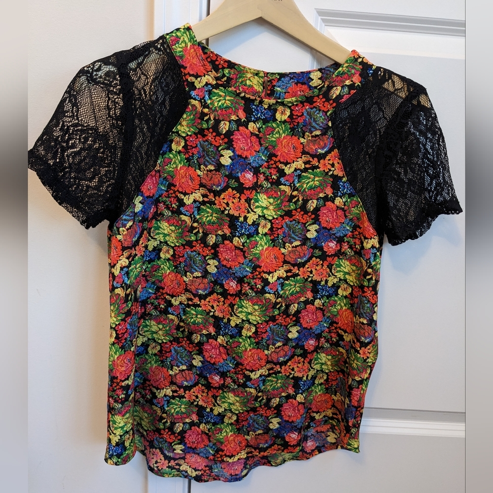 ASTR women's top